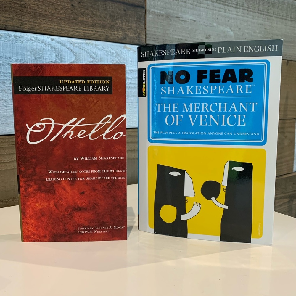 Shakespeare’s Othello AND The Merchant of Venice (No Fear Shakespeare)